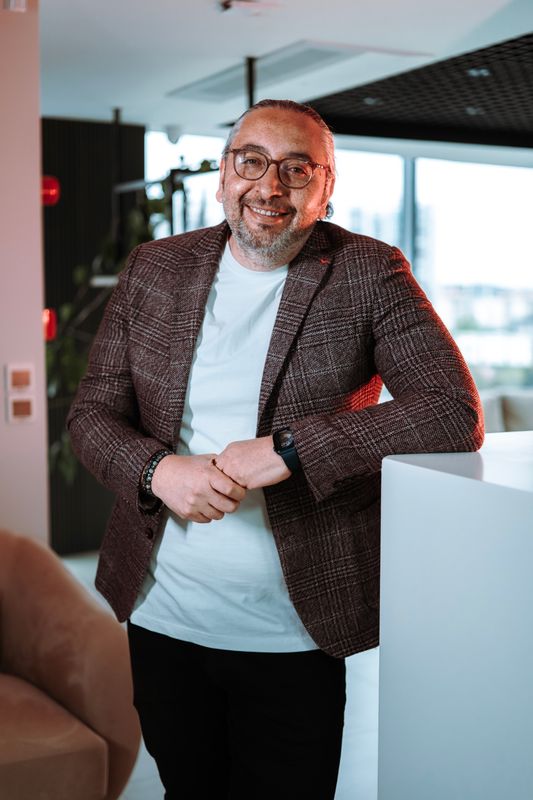 Dejan Bonin